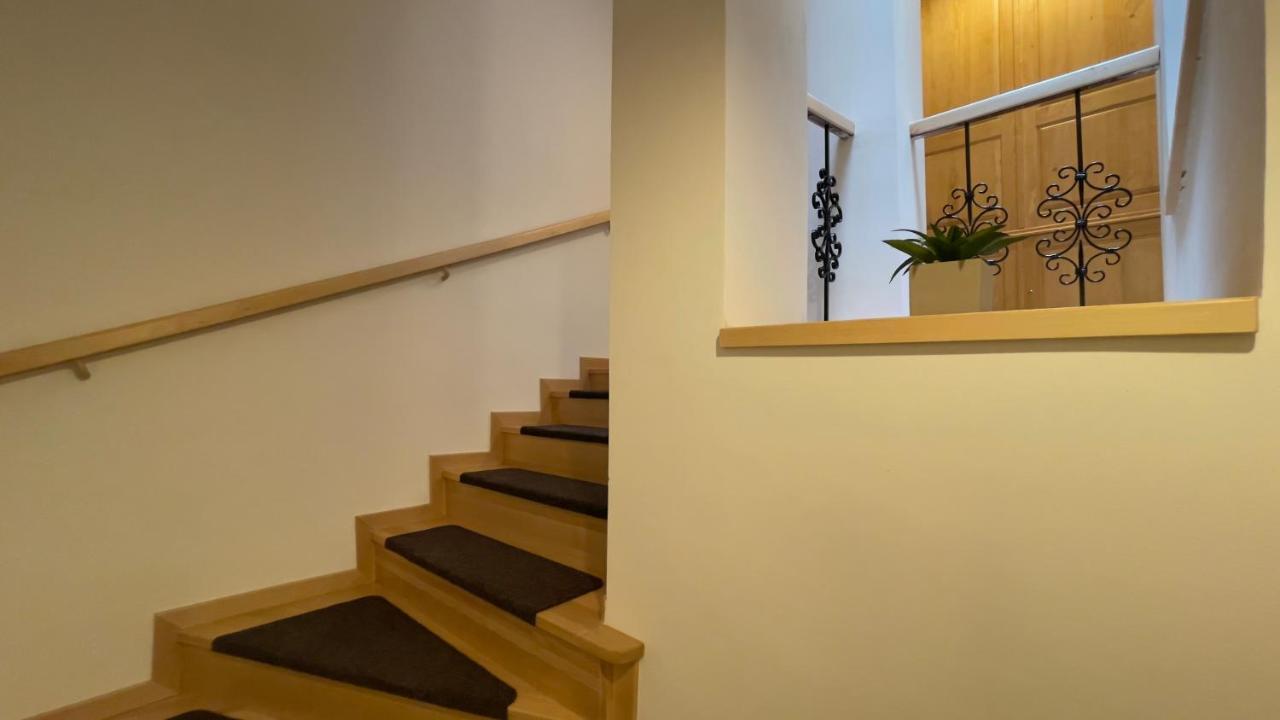 R&J apartmány Broumov Esterno foto